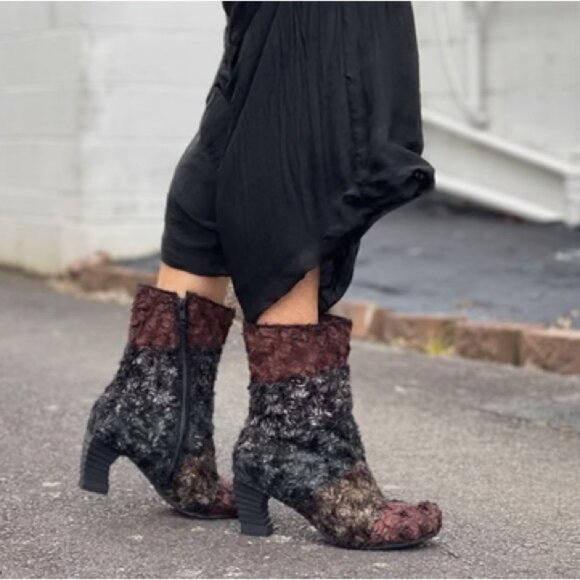 Papucei Shoes - Papucei Women’s Boots black red fur floral booties size 38